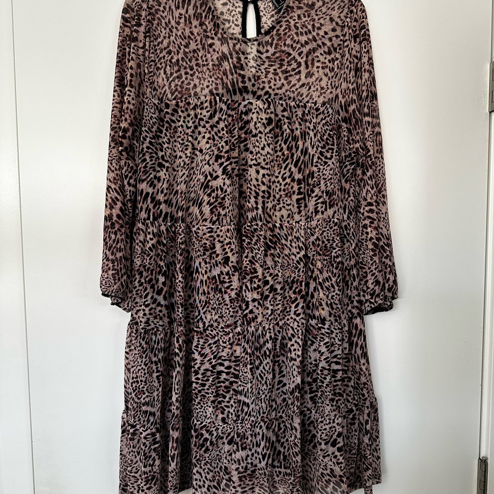 Forever 21 Leopard Print Long Sleeve Short Dress Size Large